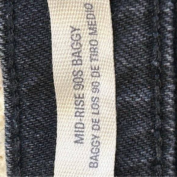 Universal Thread women’s size 10R Mid Rise style 90s Baggy black Jeans. Sequins - Picture 6 of 11